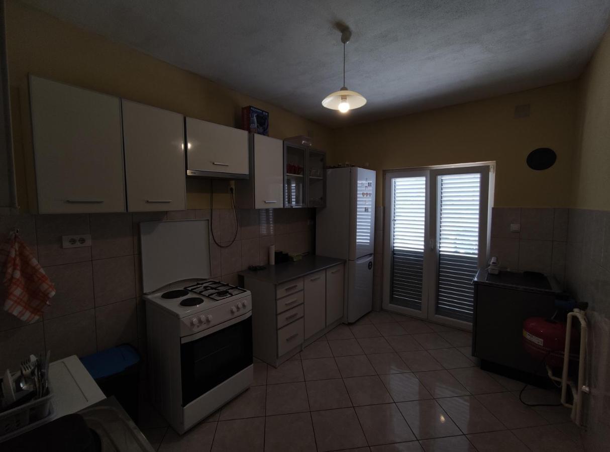 Apartman Bujkovic Sutvara Appartement Kotor Kamer foto